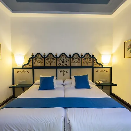 Hotel Hacienda Del Cardenal 4*