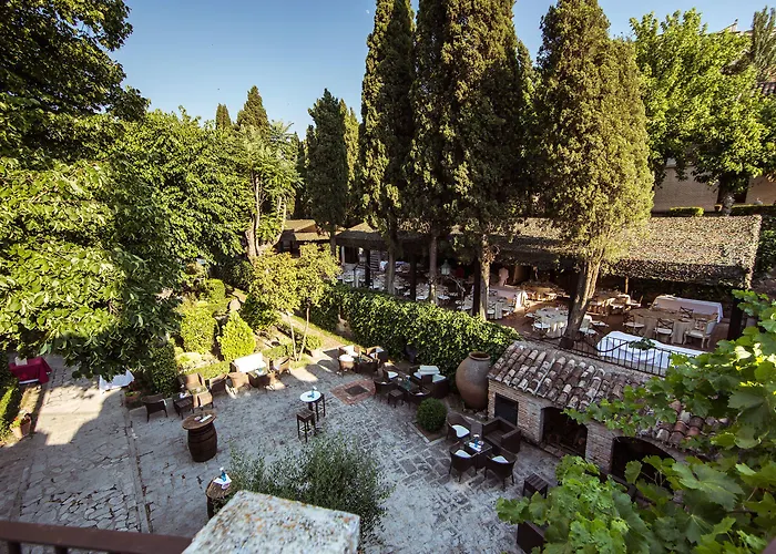 Hacienda Del Cardenal Hotel