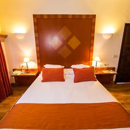 Hacienda Del Cardenal Готель 4*
