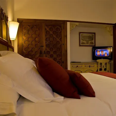 Hacienda Del Cardenal Otel Toledo