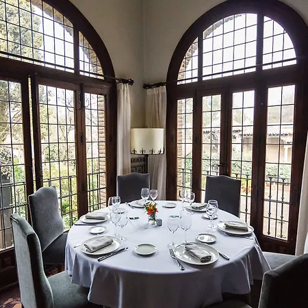 ハシエンダ デル カルデナル ホテル 4*