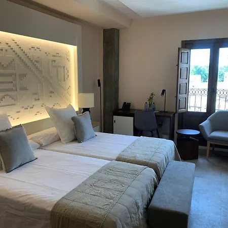 Hotel Hacienda Del Cardenal 4*