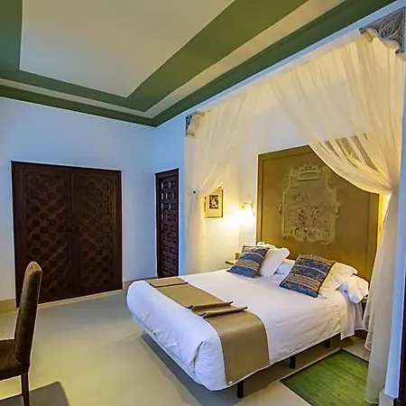 Hacienda Del Cardenal Hotel 4*