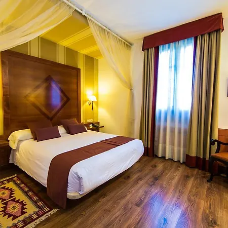 Hacienda Del Cardenal