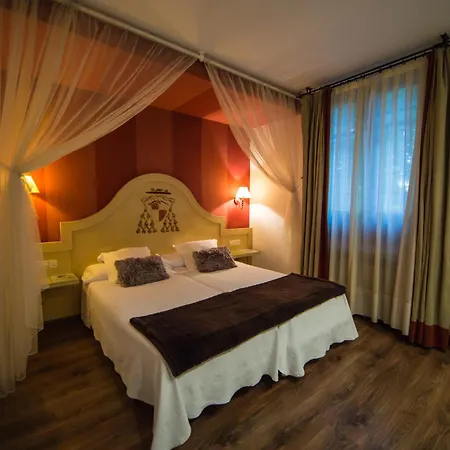 Otel Hacienda Del Cardenal 4*