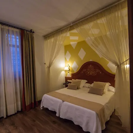 Готель Hacienda Del Cardenal