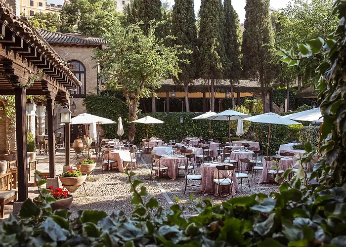 Hotel Hacienda Del Cardenal 4*